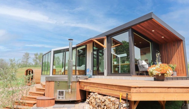 Refuge Bay Caelum Cabin Luxury Off Grid Escape