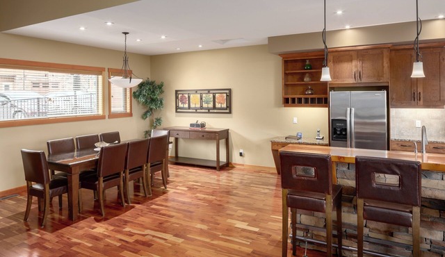 Residences 3 Bedroom Bugaboo Plus Condo: Unit 15