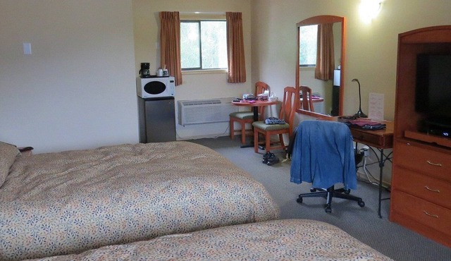 Retasket Lodge & RV Park