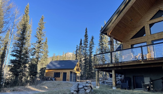 Rocky Mountain Cottage