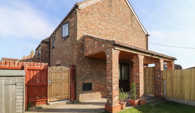 Rose: Charming Home in Barlby in Selby