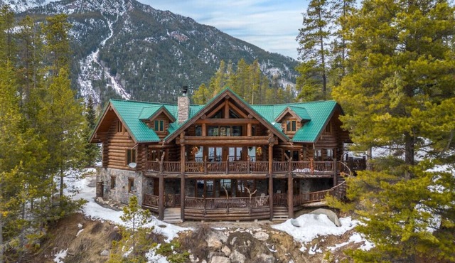 Rundlestone Ridge | 10-Person Hot Tub | Ski-In/Out