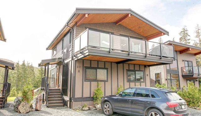 Shore 2 Please (Oceanview with Amazing Views)