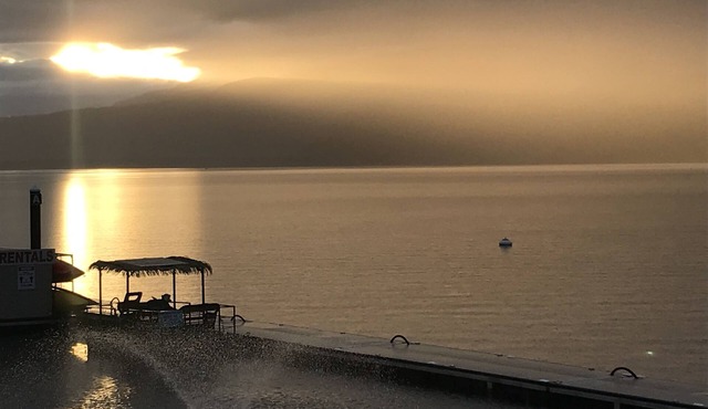 SHUSWAP GOLF AND LAKE ESCAPE