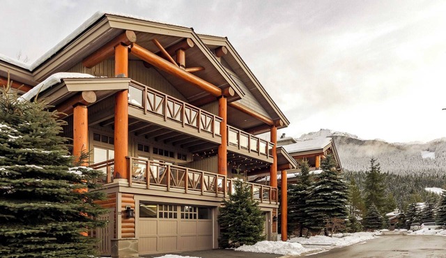 Ski-in/Ski-out Whistler Chalet with Private Hot Tub, Fireplace & Mtn Views