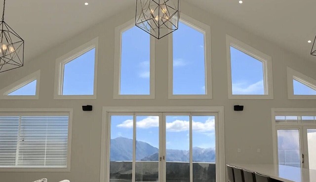 Sky-View Cottage - 5 Bedroom View home 265
