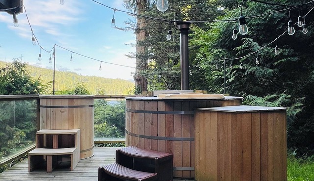 #Slowtravel+Wellness~woodfired hot tub, cold plunge, sauna, forestbathing, beach