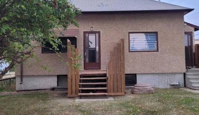 Small House in Downtown Wainwright