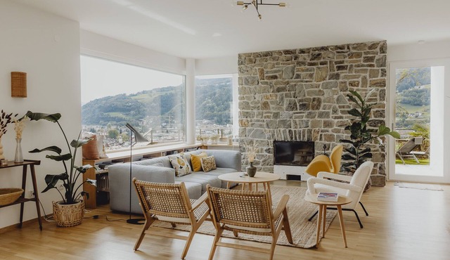 Spacious mid-century style villa with views over Bressanone and private hot tub in Brixen