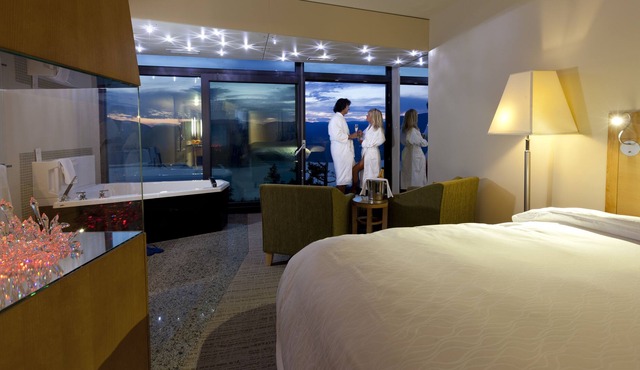 Sparkling Hill Resort and Spa - Adults Only