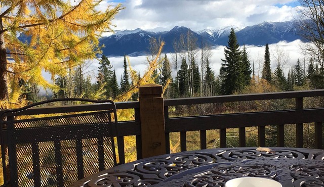 Spectacular Top Floor 2 Br W/Hot Tub and Panoramic View