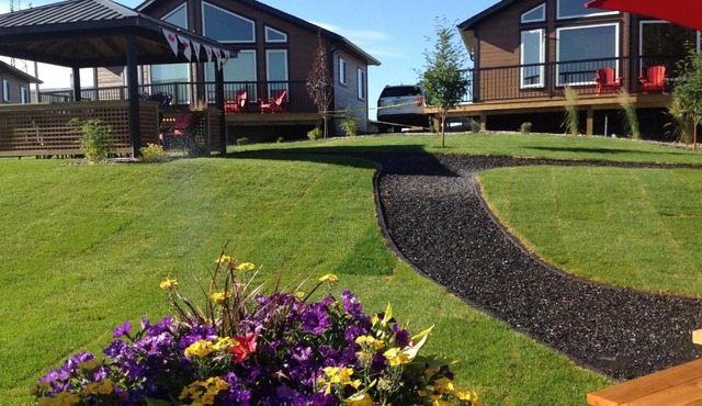Stardust Inn and Chalets
