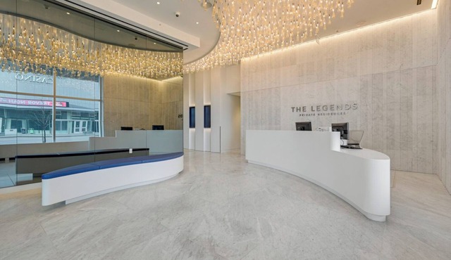 Stunning 37th Floor Unit Attached to JW Marriott