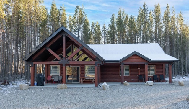Sundance Cabin Rental - Pet Friendly!