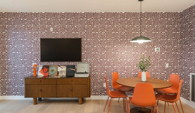 That 70s Chalet in the Mackenzie Village
