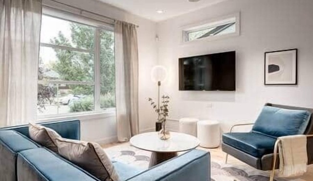 The Anna | One of Calgary’s Most-Booked 5-Bed Homes in Marda| 4BR |Custom Sauna