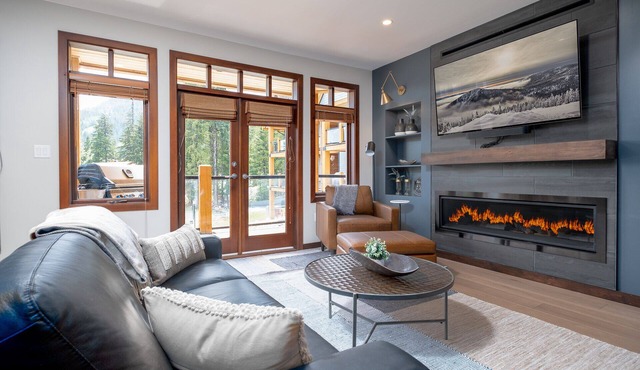 The best 2 bedroom on the Mountain