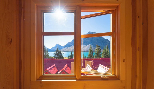 The Lodge at Bow Lake
