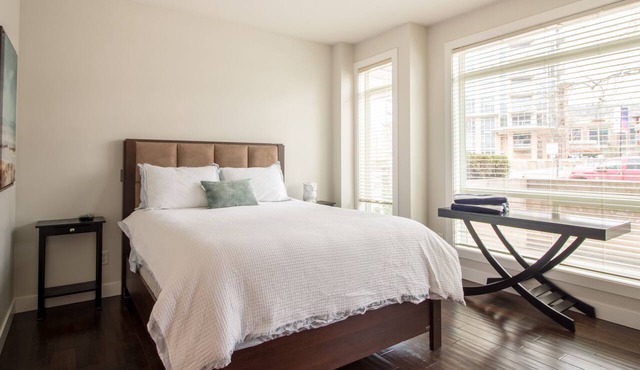The Sunset Escape | Walkout Condo in Downtown Kelowna