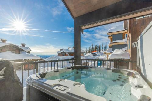 The White Pearl - Amazing Luxury Chalet with Mountain Views