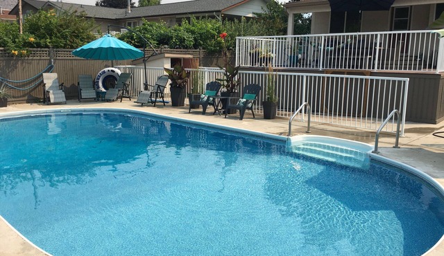 Ultimate Pool House – 5 Kings, Near Beach and Wineries