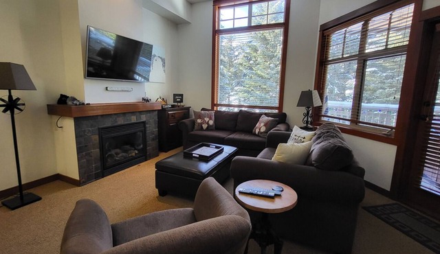 Upper level entry - 2 bedroom condo with easy access to ski trails and private hot tub