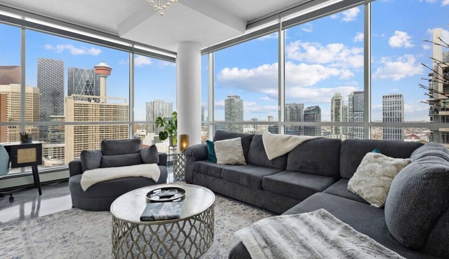 Urbanest - Spectacular Views & Amenities Downtown
