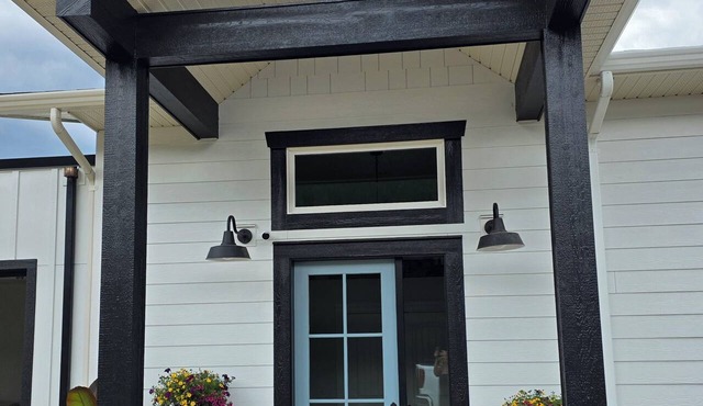 Welcome to IC Acres, Where you find Country Charm with stylish farmhouse living