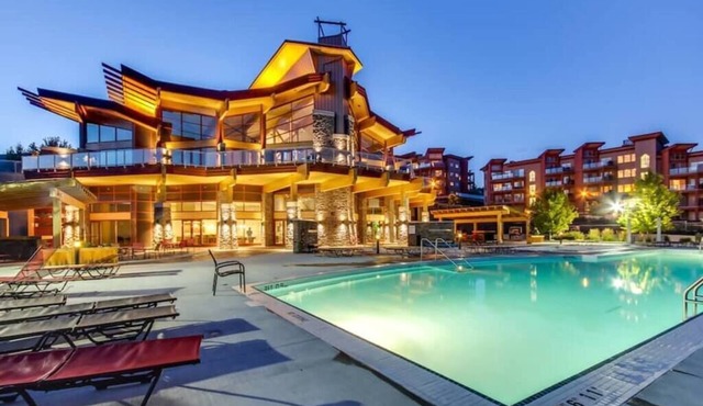 West Kelowna Family-friendly condo/AC/pool/Hot tub/winery/lake view