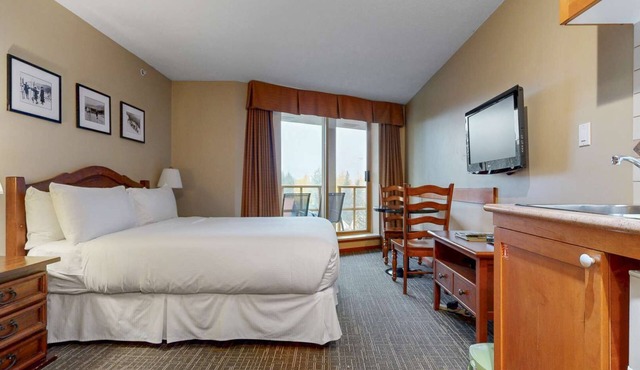 Whistler - Cascade Lodge 603