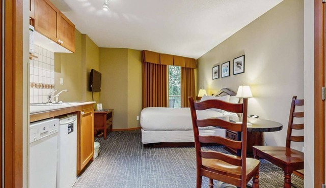 Whistler - Cascade Lodge 511