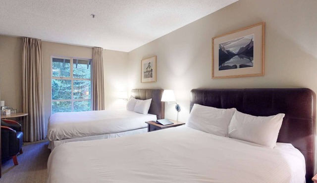 Whistler - Glacier Lodge 232