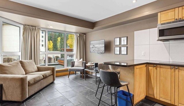 Whistler - Le Chamois - 1 Bedroom #202