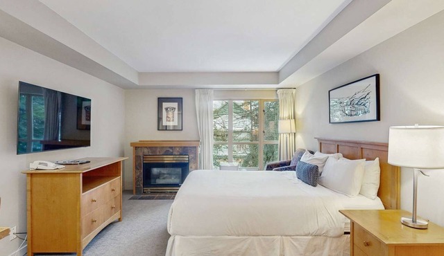 Whistler - Whistler Peak Lodge 308