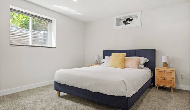 Willow Park Suite - 1 Bdrm w Wifi, near Shopping