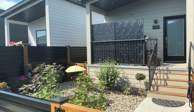 Zen Living: Bright and Peaceful 1-Bedroom Unit