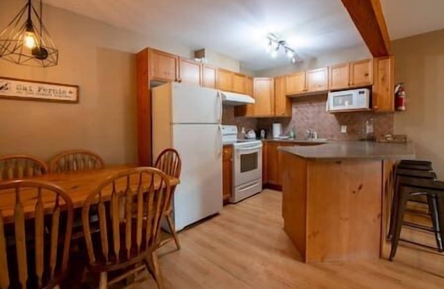 Riverside Storey Townhouse 