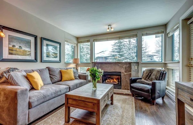 Greystone Lodge 221 Ski-in/Out by Acer Vacations
