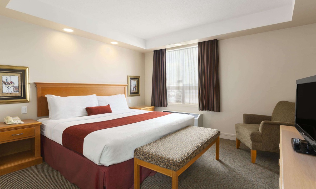 Spruce Grove Hotel | Travelodge by Wyndham Spruce Grove