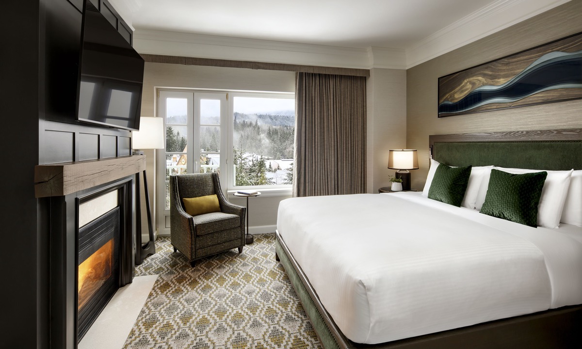 Blackcomb Hotel | Fairmont Chateau Whistler Gold Experience