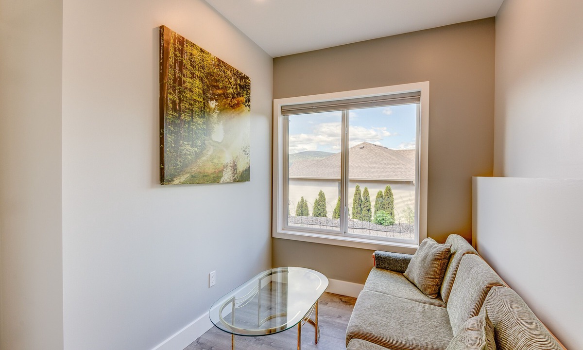 Central Okanagan Bed & Breakfast | Adela's Bed and Breakfast