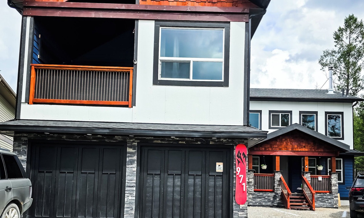 Invermere Bed & Breakfast | Copper Rose Retreat B&B