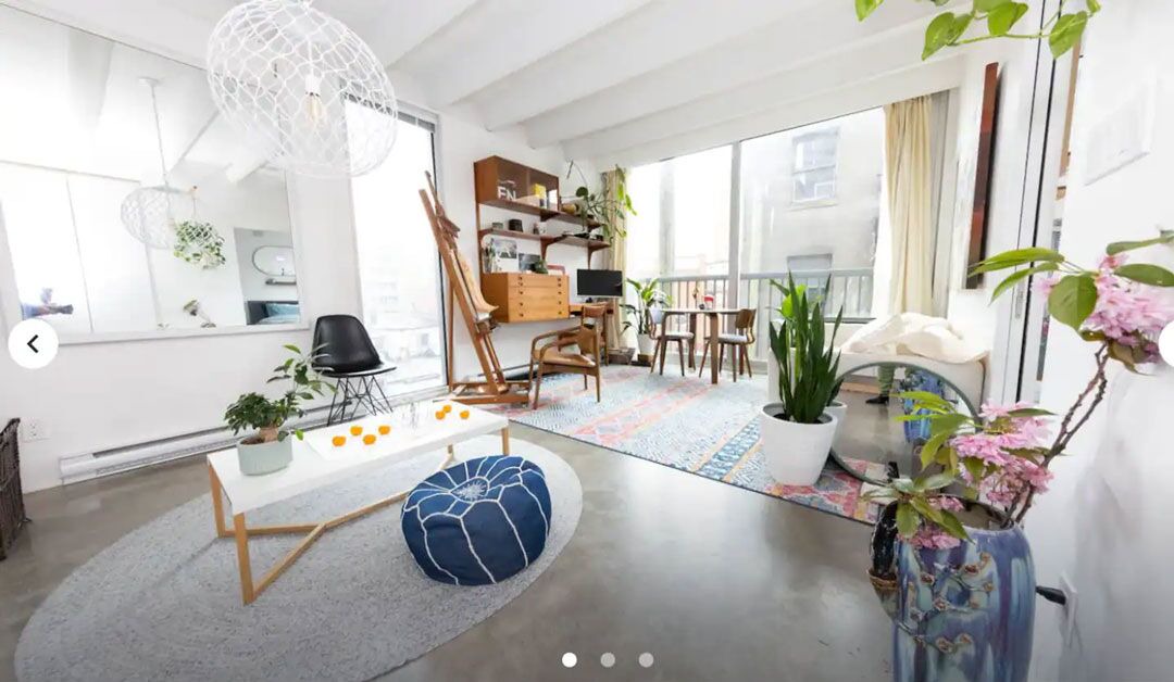 Chinatown Condo | Peaceful Artists Garden Loft in the heart of Vancouver Chinatown. Pet-Friendly!