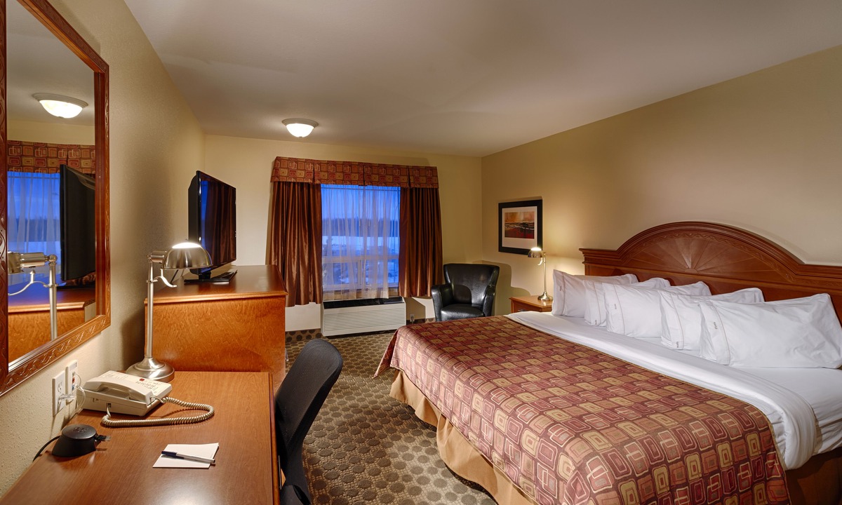 Rocky Mountain House Hotel | Canalta Hotel Rocky Mountain House
