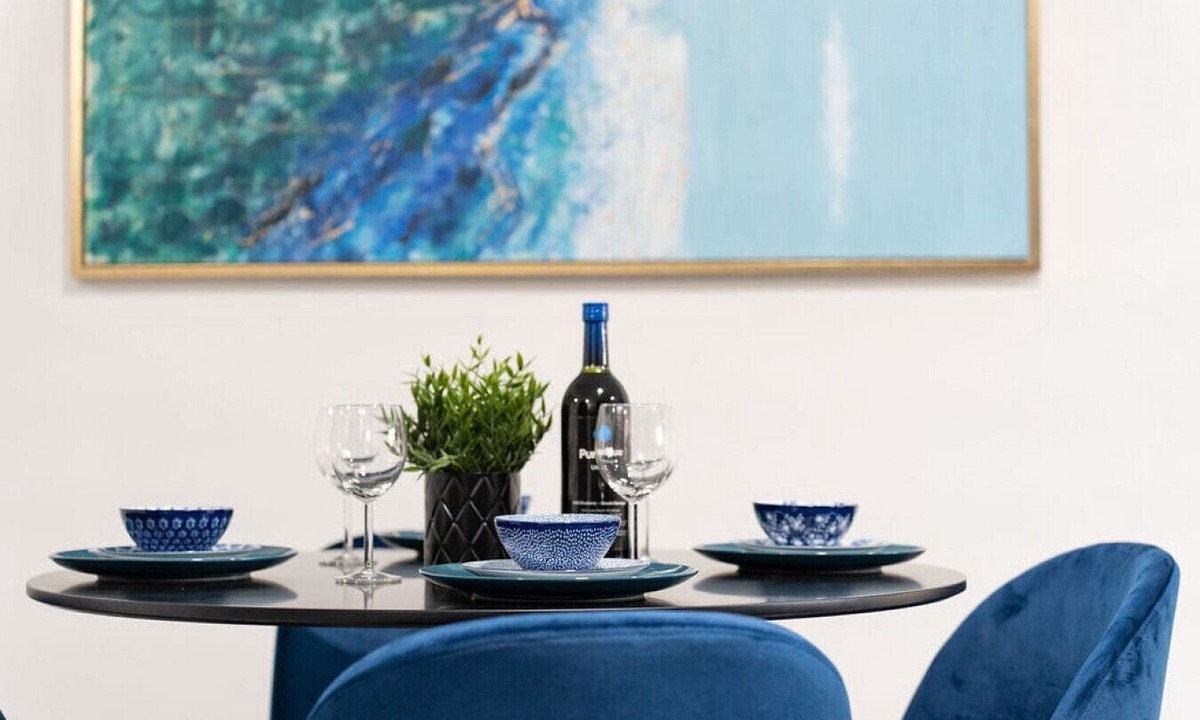 Newton Apartment | Near White Rock | Kitchen | The Kyanite