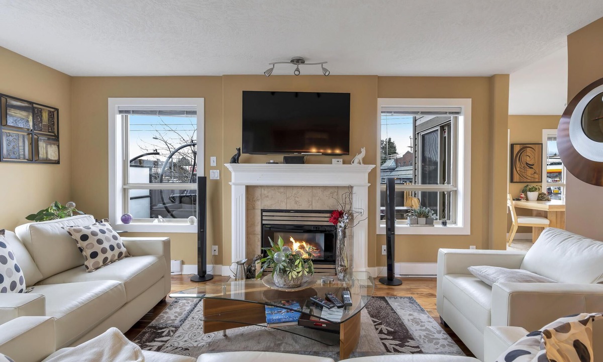 Saanichton Condo | The 201 | Your Luxury Getaway