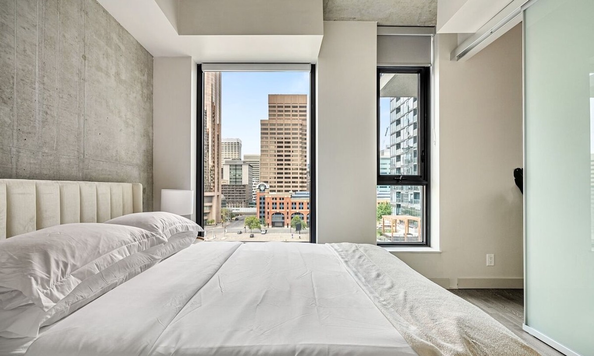 Connaught Apartment | Skyline Serenity 2BR w Pool, Gym & Parking