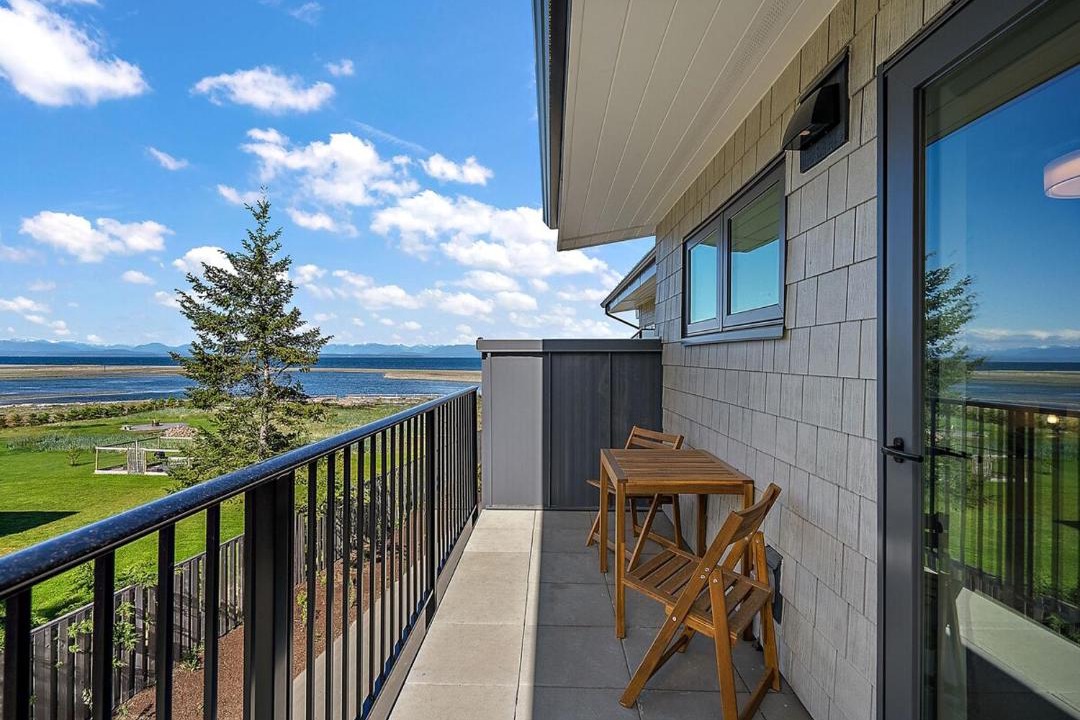 Black Creek House | Saratoga Beach Villa 6