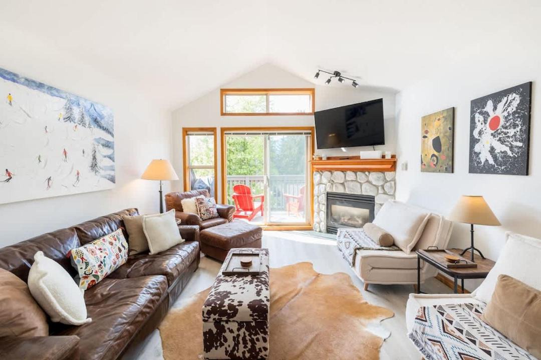 Upper Village House | #03 Arrowhead Point