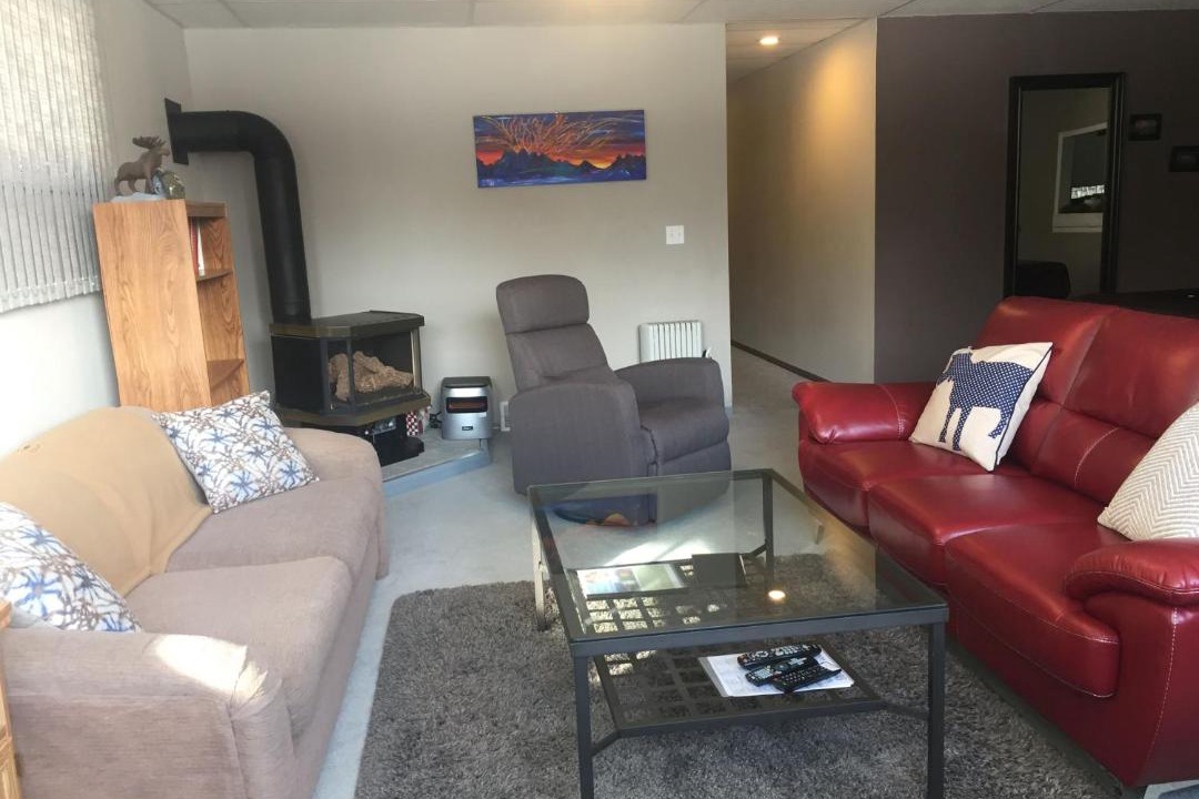 Cougar Creek Bed & Breakfast | Bed & Breakfast Monarch